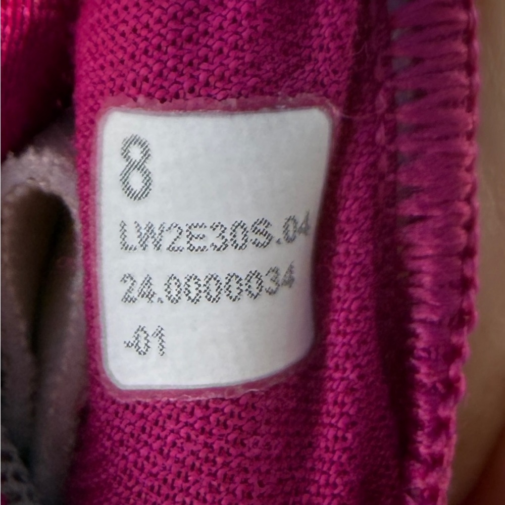 💕 lululemon Align Sweetheart Bra Light Support A/B Cup Ripe Raspberry size 6 & 8 - Picture 6 of 6